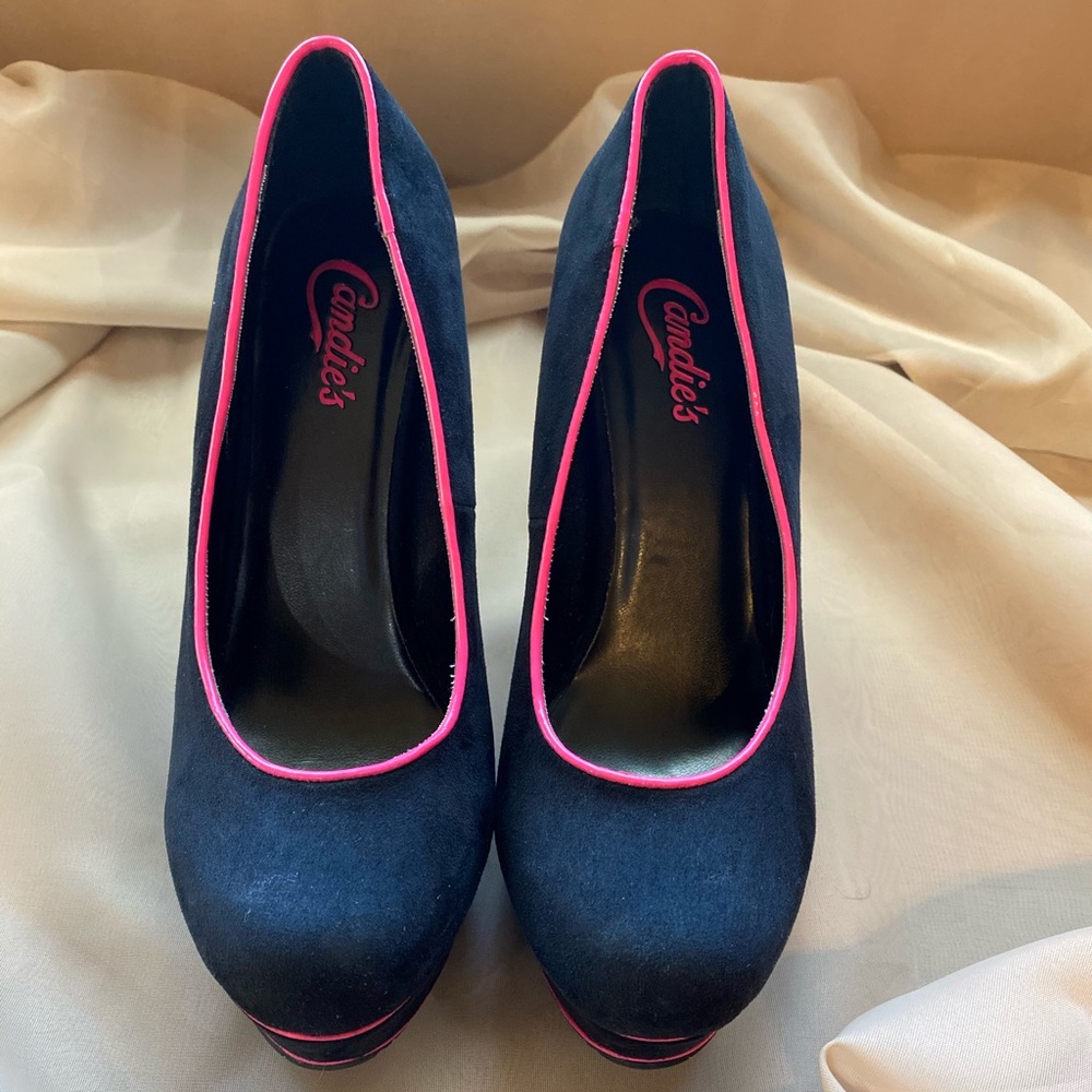 Candies CaallynBlack Platform Pumps